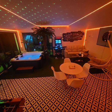 Apartament Domek Grill Bukowina Bialka Jaucuzzi W Pokoju Na Wylacznosc Leilighet Rzepiska Eksteriør bilde