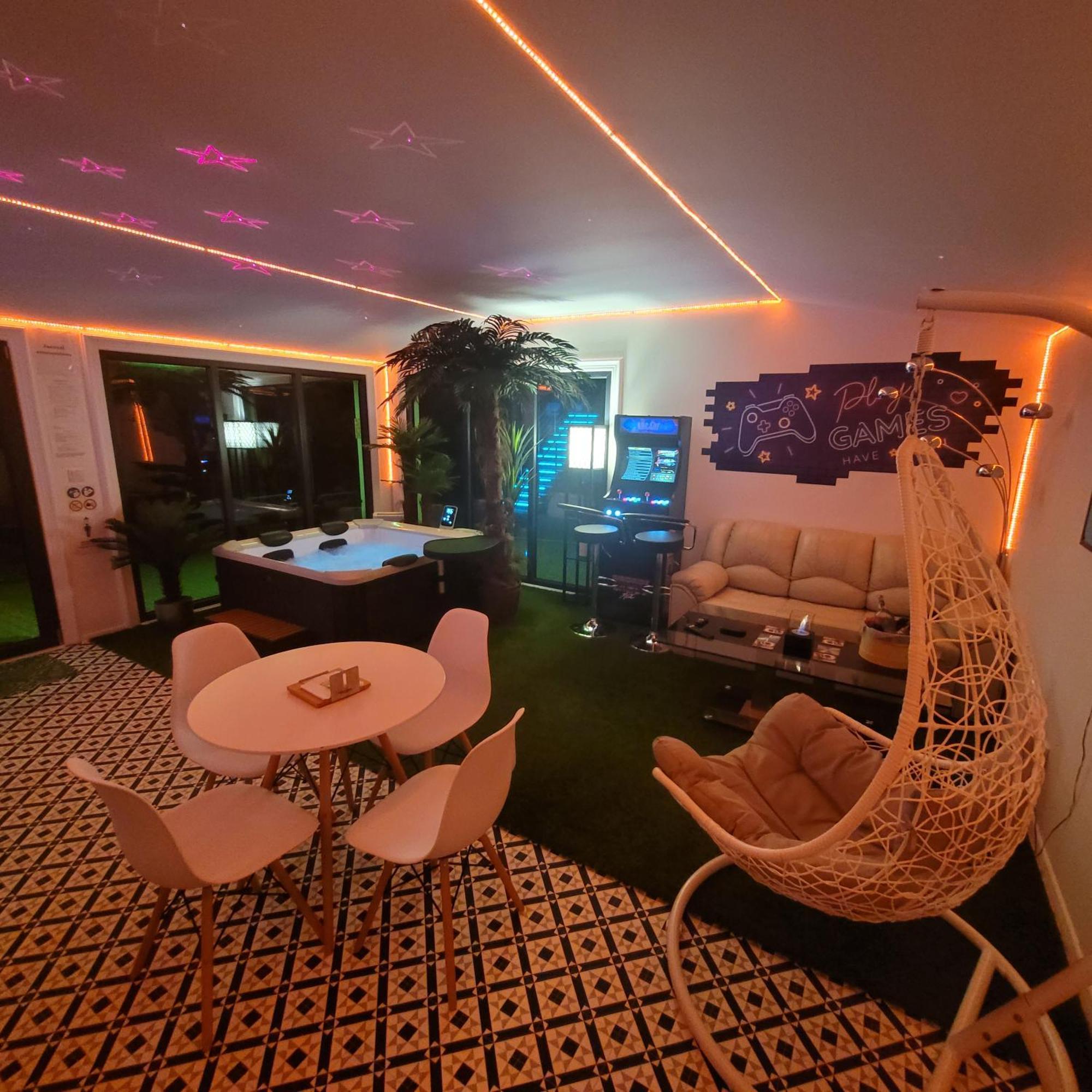 Apartament Domek Grill Bukowina Bialka Jaucuzzi W Pokoju Na Wylacznosc Leilighet Rzepiska Eksteriør bilde