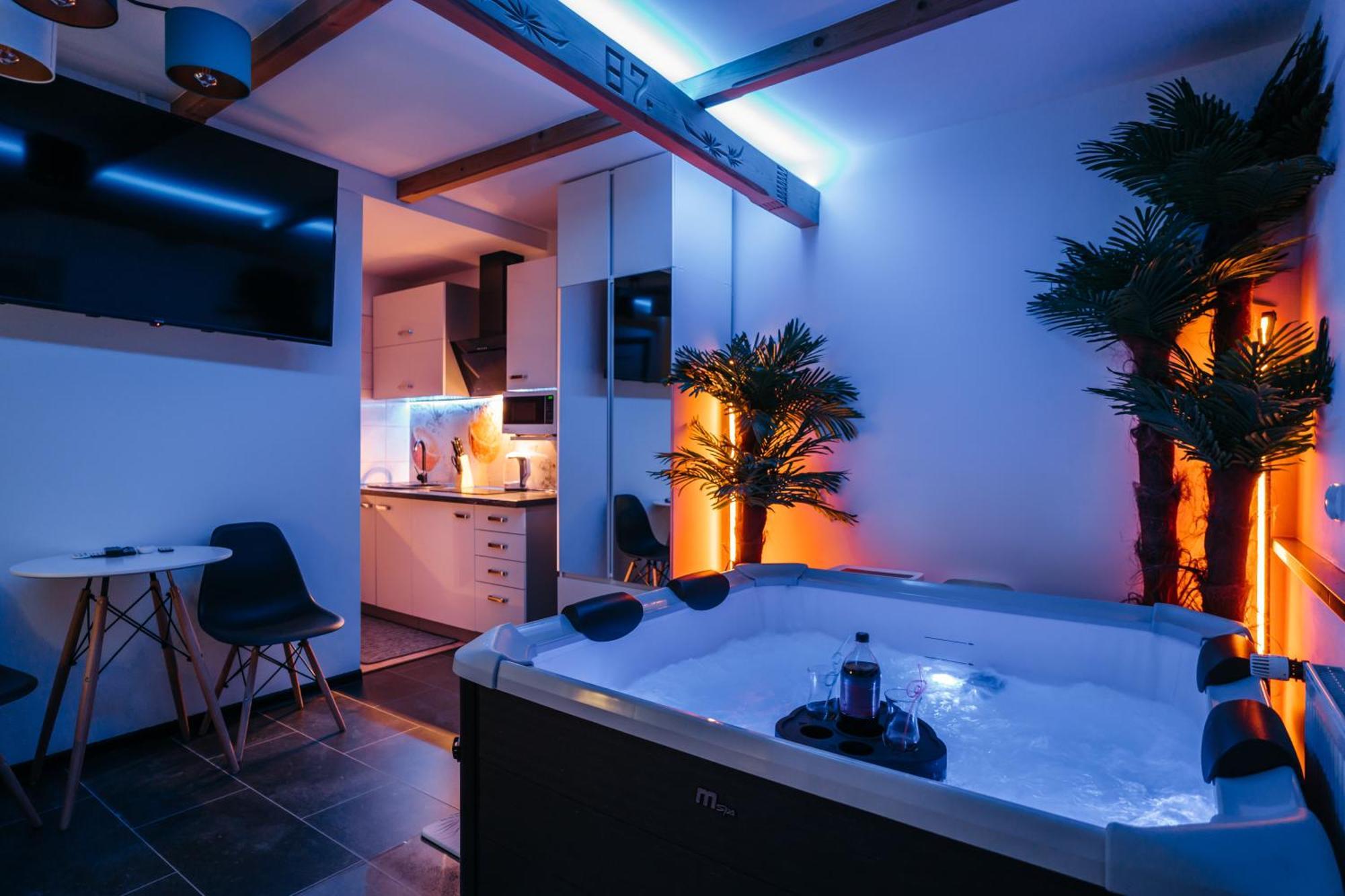 Apartament Domek Grill Bukowina Bialka Jaucuzzi W Pokoju Na Wylacznosc Leilighet Rzepiska Rom bilde